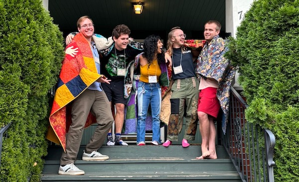 Apply to be a Quaker Voluntary Service Fellow